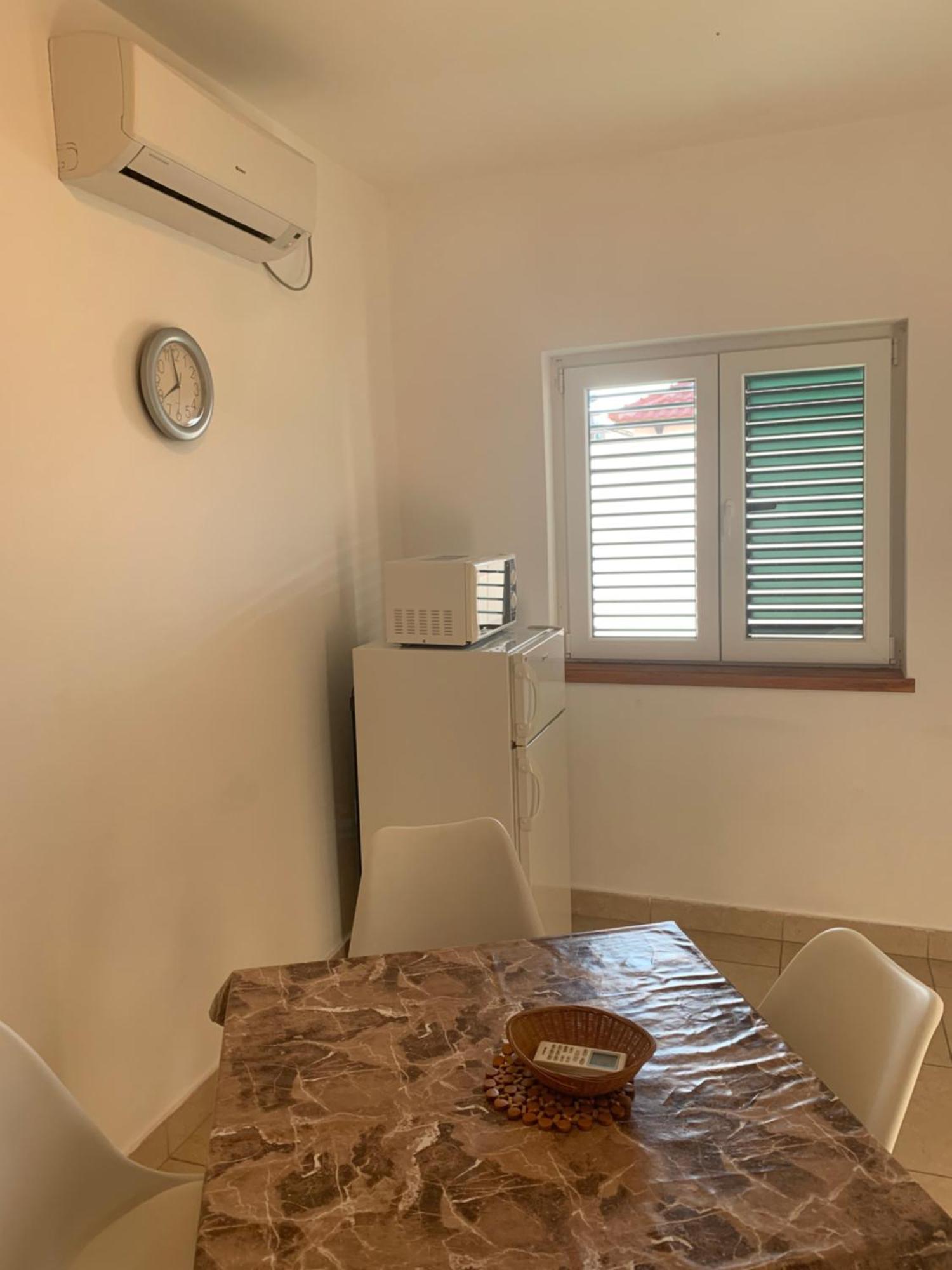 Waterfront Apartments Tisno Dış mekan fotoğraf