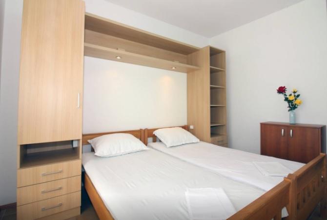 Waterfront Apartments Tisno Dış mekan fotoğraf